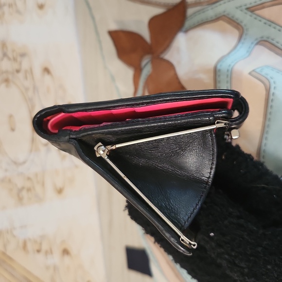 - `ღ´- ♥ -`ღ´-♥.-ღ´- AUTHENTIC Chanel Cambon CC Wallet `ღ´- ♥ -`ღ´-♥.-ღ´- - Picture 14 of 16